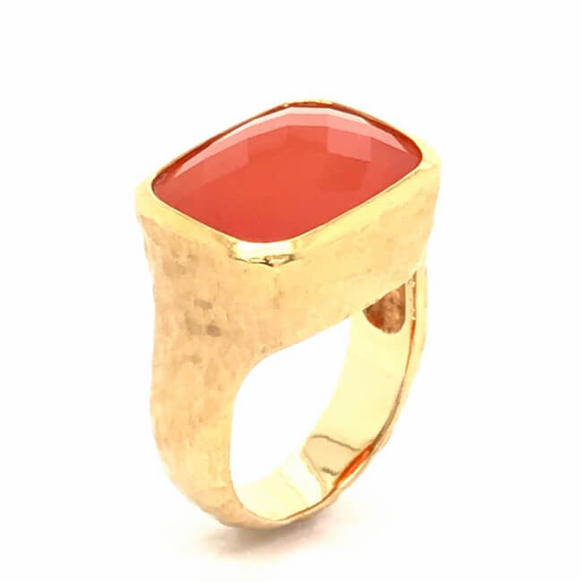 18K Wide Hammered Ring Ruby Recycled Gold - MNOP Jewelry