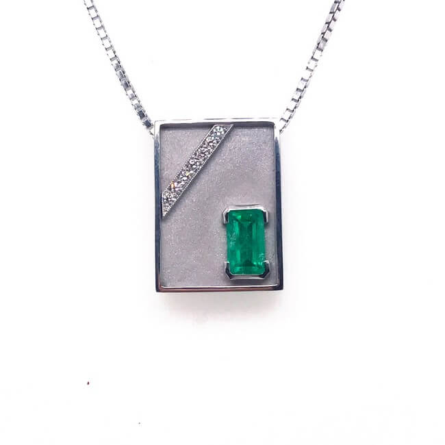 14KT White Gold Emerald and Diamond Necklace