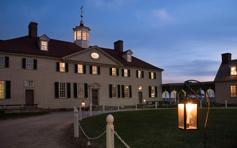 mount vernon by candlelight