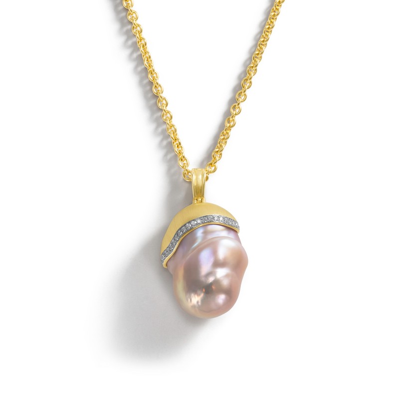 Freshwater Pearl and Diamond Enhancer